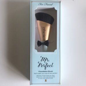 Foundation brush